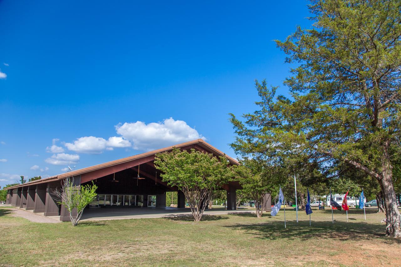 Lake Texoma Camping Resort Cabin 4 Willow Spring Zewnętrze zdjęcie